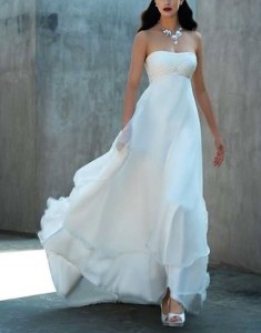 sposa-con-abito-in-stile-impero22   